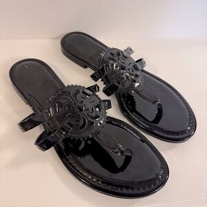 SAM EDELMAN CIRCUS NY Canyon Black Patent Medallion Cutout Sandals women size 9M